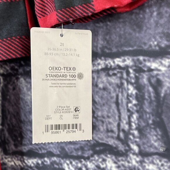 Just One You Boy's 2T By Carter’s Red Black 2-Piece Plaid Christmas Pajamas - Picture 3 of 9